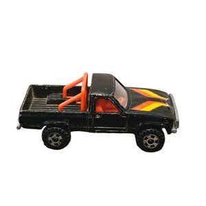 Tomy Tomica #61 Toyota HiLux 4WD Made In Japan Toy Truck